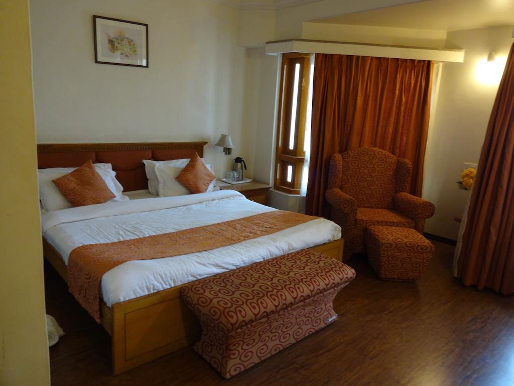 Hotel Amer Palace Bhopal Phòng bức ảnh