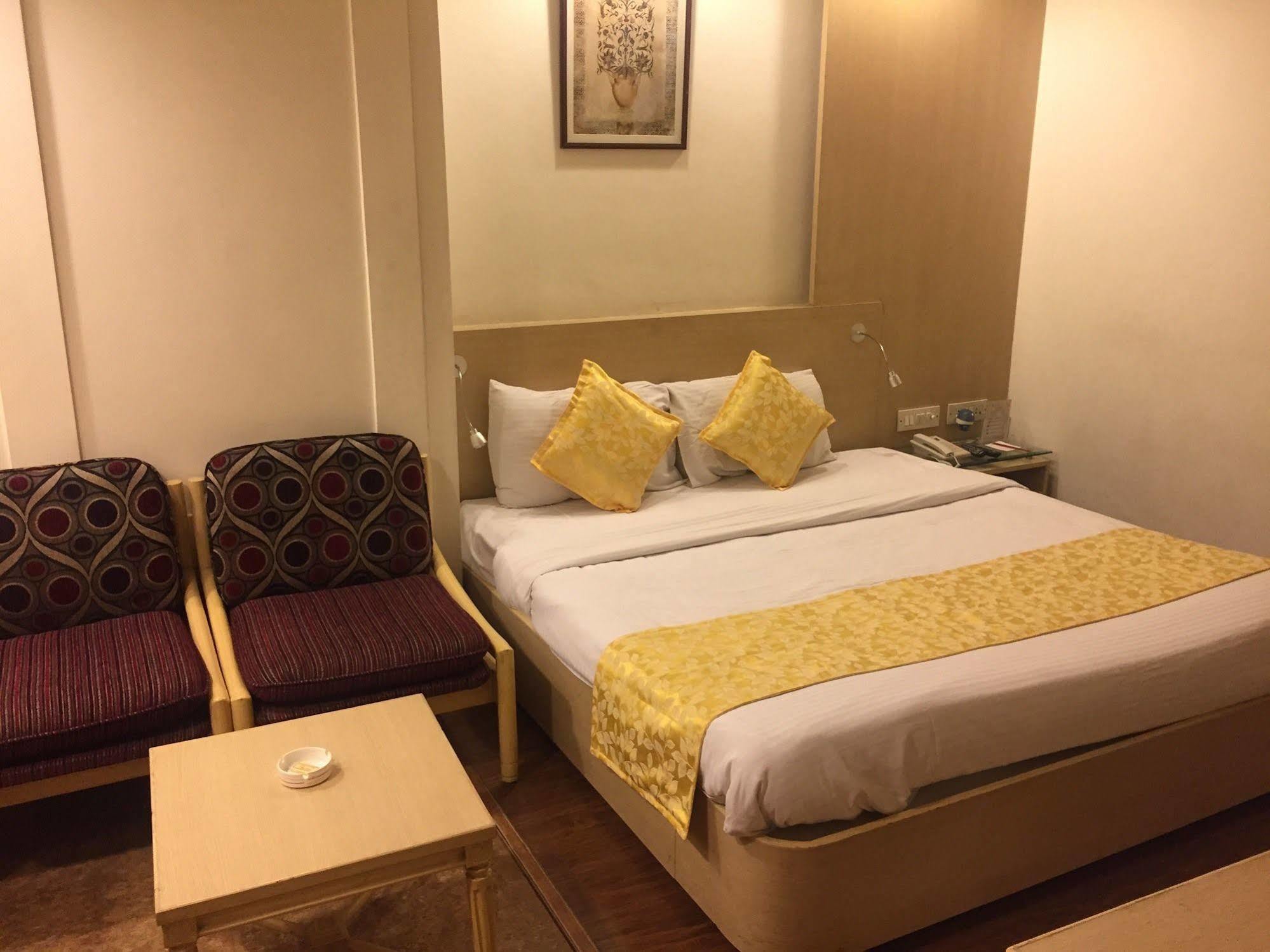 Hotel Amer Palace Bhopal Ngoại thất bức ảnh